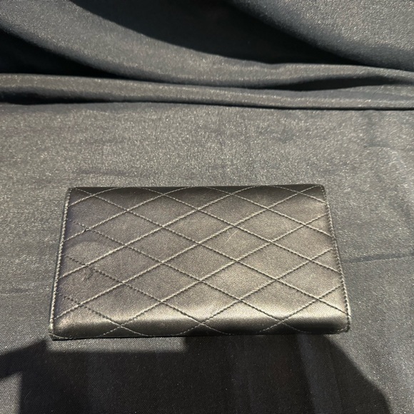 Saint Laurent Flap Quilted Lambskin Wallet Black - Picture 6 of 6